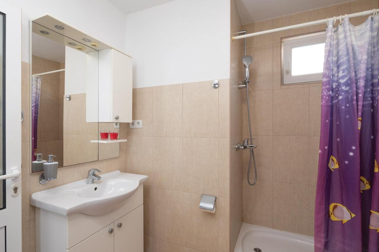 Beach Apartments "Bili Cvitak" Duće المظهر الخارجي الصورة