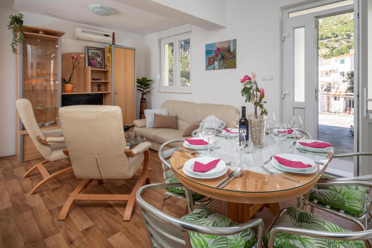 Beach Apartments "Bili Cvitak" Duće المظهر الخارجي الصورة