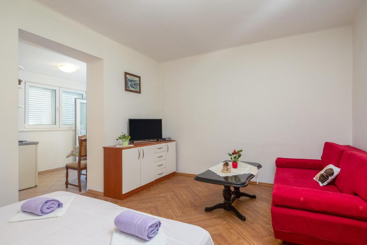 Beach Apartments "Bili Cvitak" Duće المظهر الخارجي الصورة